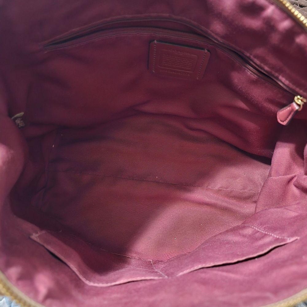 Coach Ava Chain Tote in Pebbled Leather - Picture 7 of 8